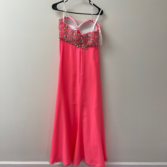 GIGI Pink Prom Dress Size 4 - Picture 5 of 8